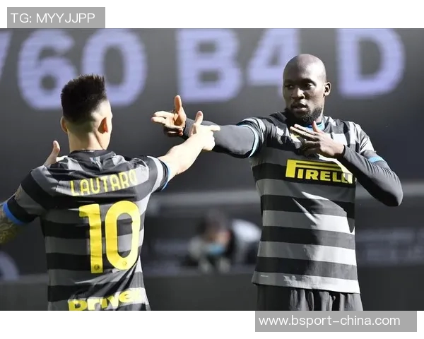 中超精彩对决国米与里昂战成平局逆转瞬间点燃全场激情 中超精彩对决国米与里昂战成平局逆转瞬间点燃全场激情