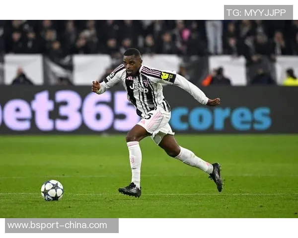 英超激战:那不勒斯在补时绝杀本菲卡全场沸腾 英超激战:那不勒斯在补时绝杀本菲卡全场沸腾