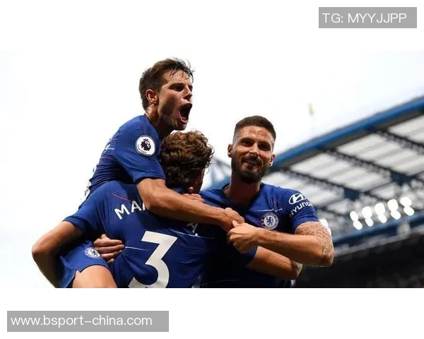 中超精彩对决AC米兰与曼城激战成和绝杀瞬间引发全场热烈反响