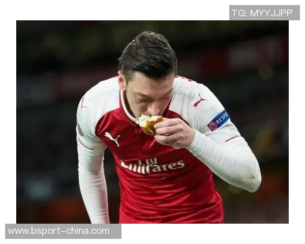 友谊赛精彩回顾马竞与多特蒙德战成平局逆转瞬间引发全场热烈欢呼